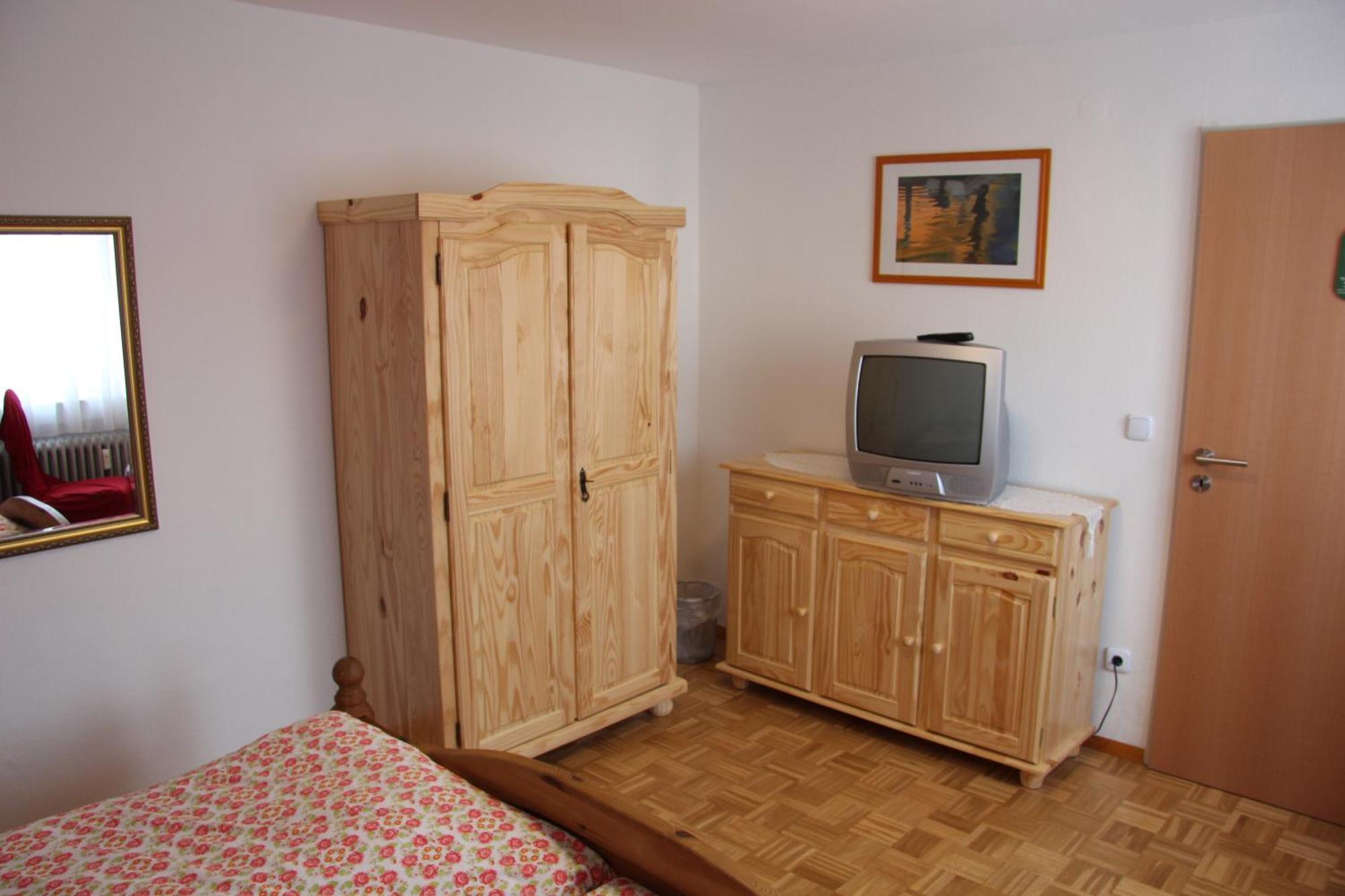 Hotel Am Schloss Neuenstein Pokój zdjęcie